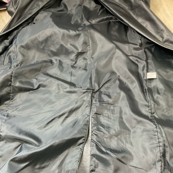 Vintage Long Leather Button Front Coat Size M Black Trench - Picture 4 of 8